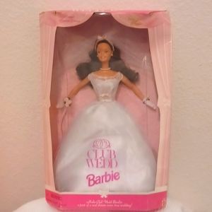 Club Wedd Barbie Doll New In Box